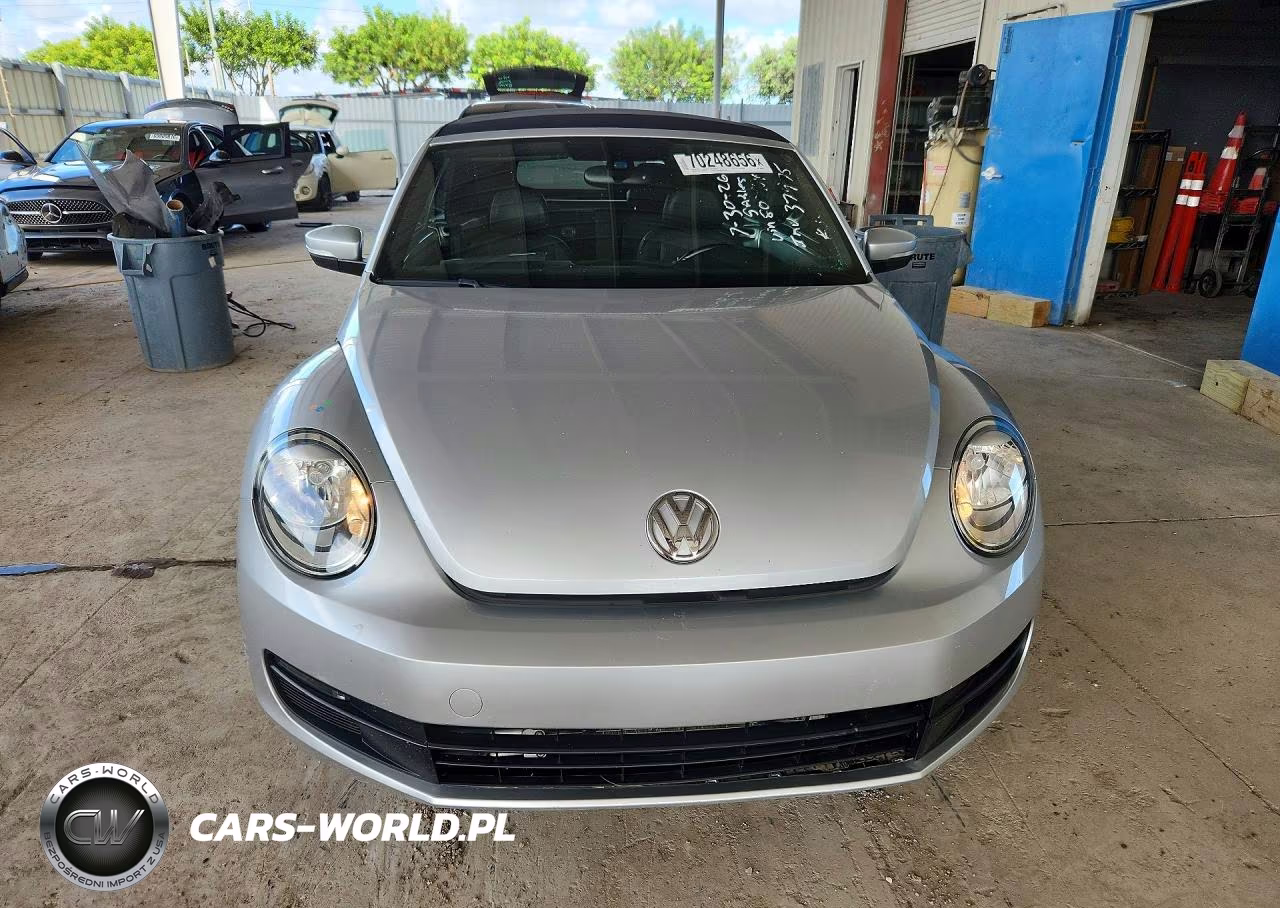 2016 Volkswagen Beetle S-Se VIN:3VW507AT2GM803954 - 5