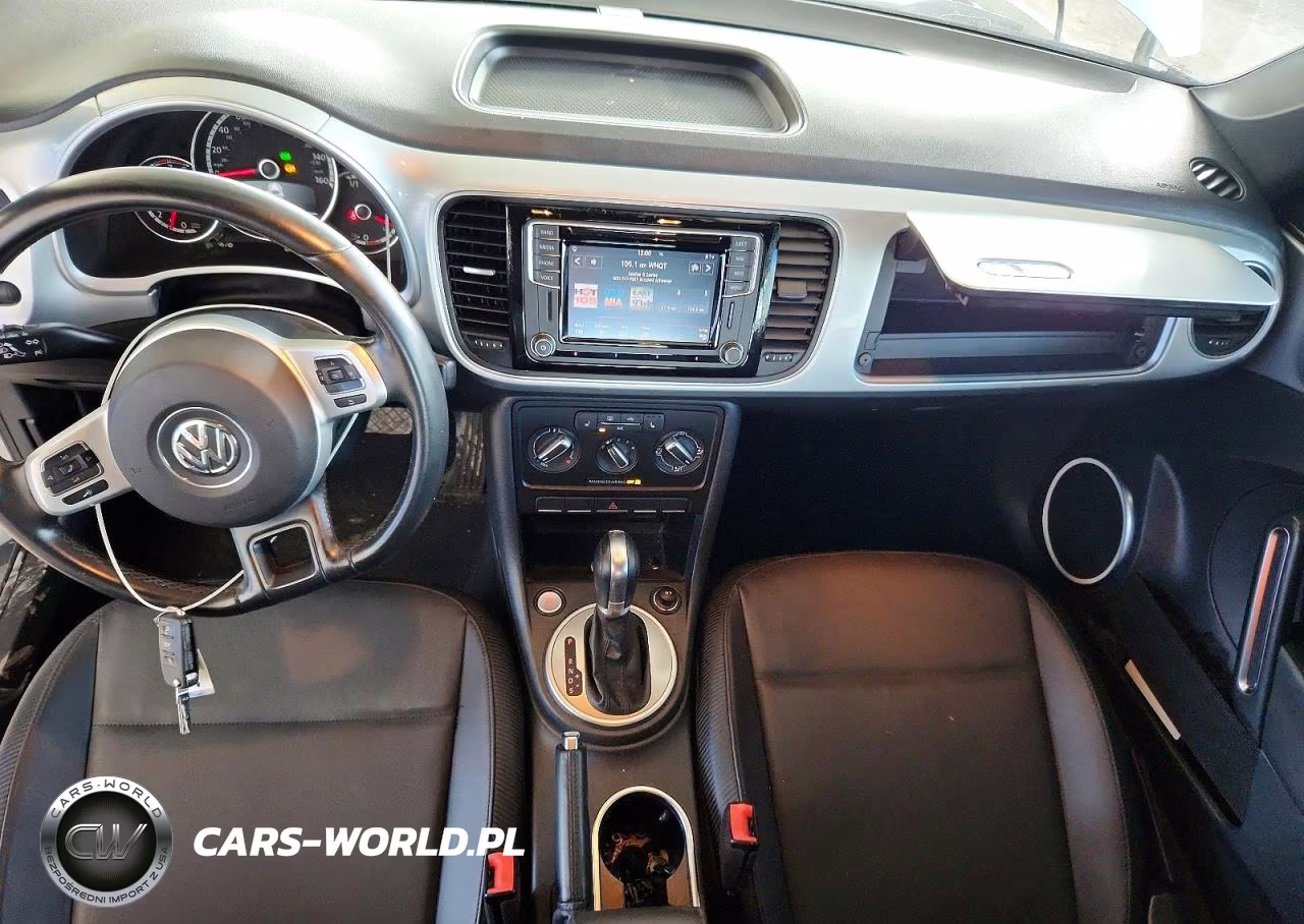2016 Volkswagen Beetle S-Se VIN:3VW507AT2GM803954 - 8