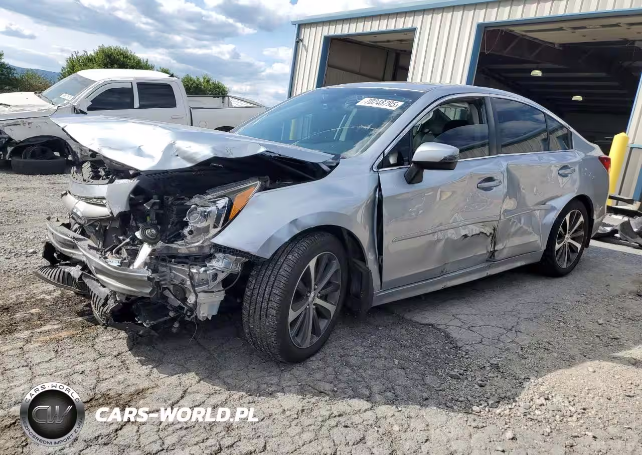2017 Subaru Legacy 3.6R Limited