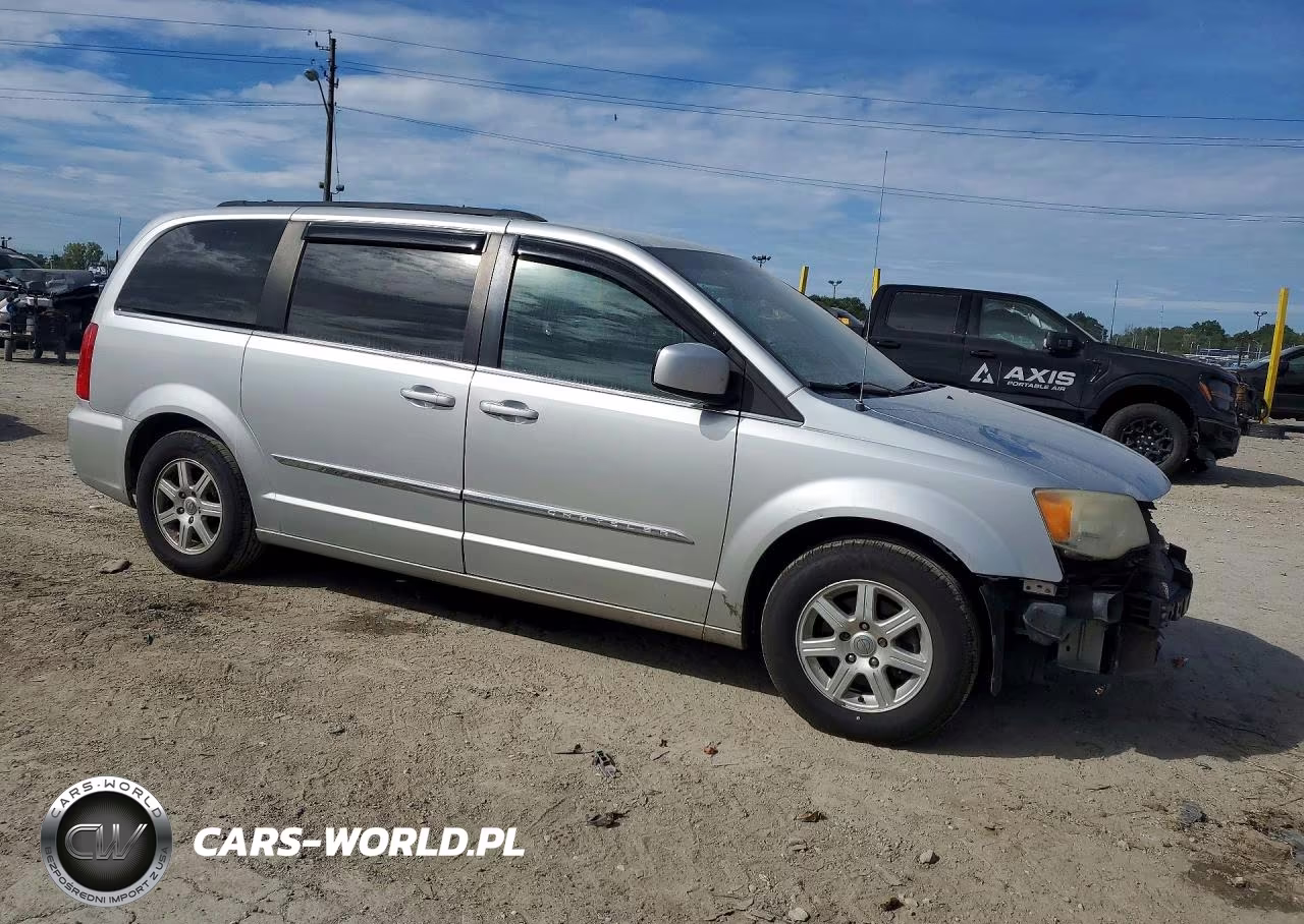2012 Chrysler Town & Country Touring VIN:2C4RC1BG2CR286846 - 4
