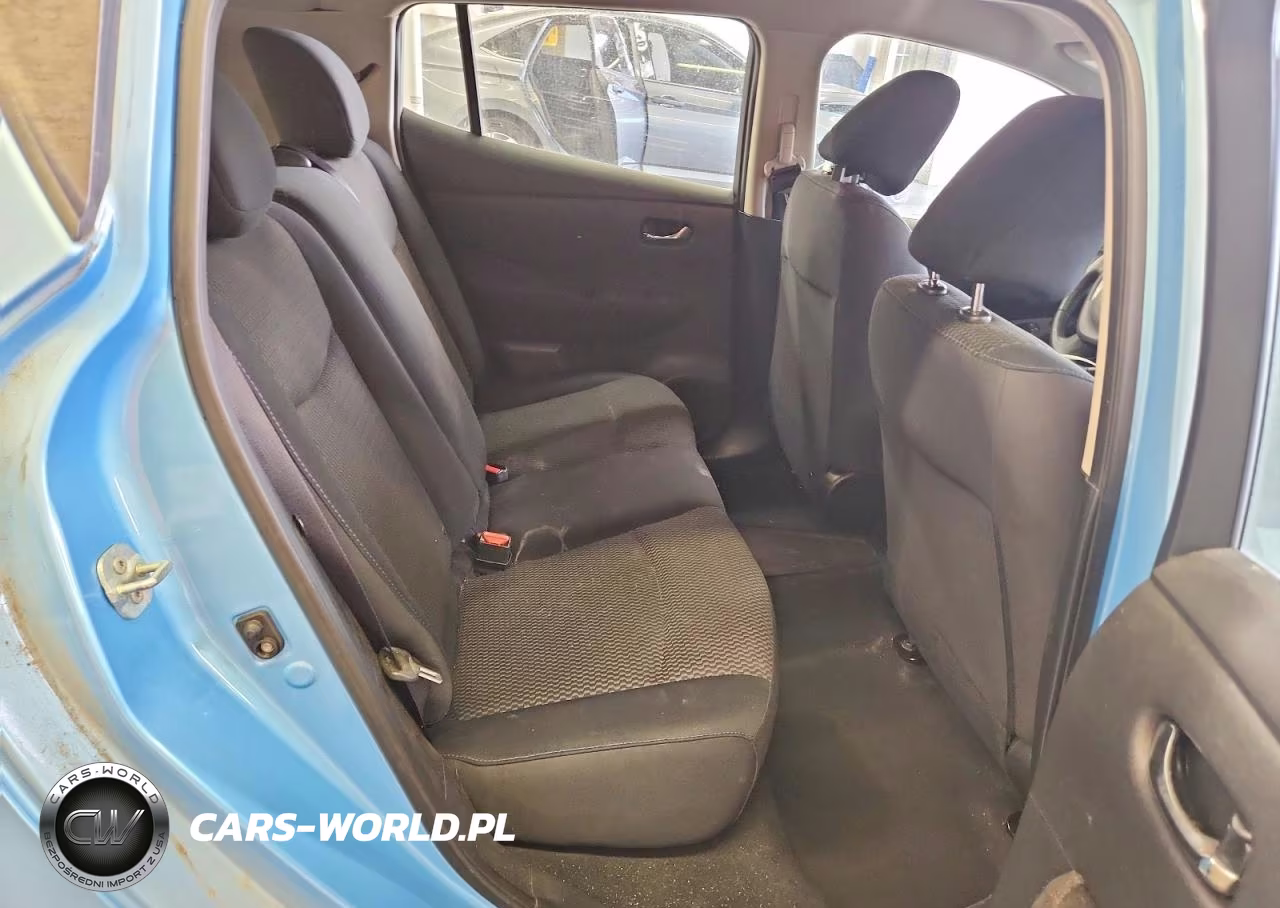 2015 Nissan Leaf S VIN:1N4AZ0CP4FC311060 - 10