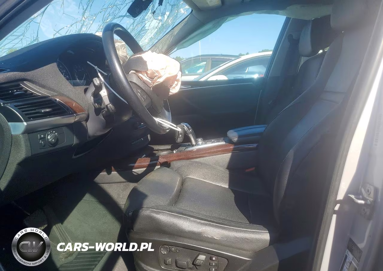 2012 BMW X5 xDrive35I VIN:5UXZV4C59CL988887 - 7