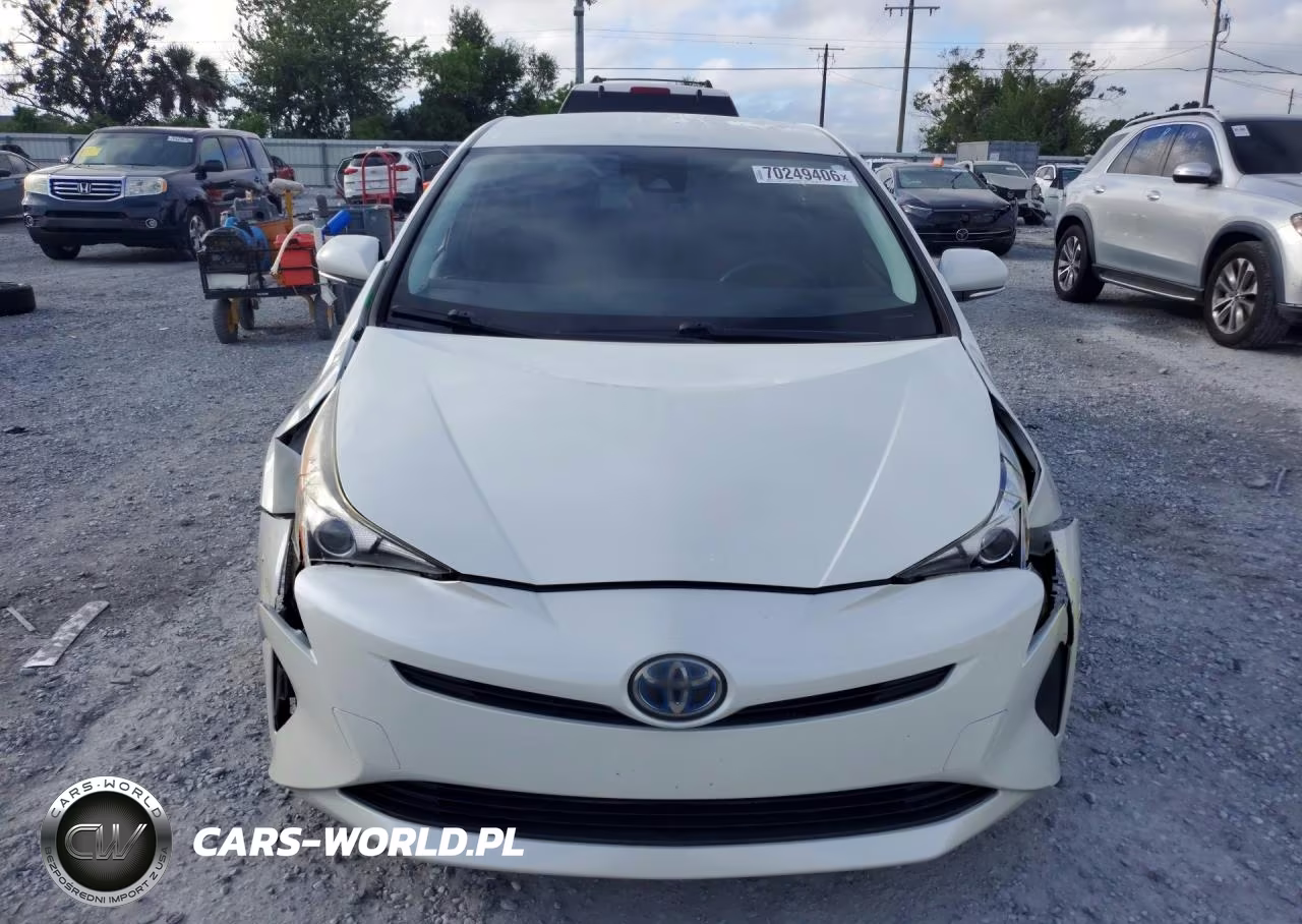 2017 Toyota Prius Two Eco VIN:JTDKARFU4H3533614 - 5