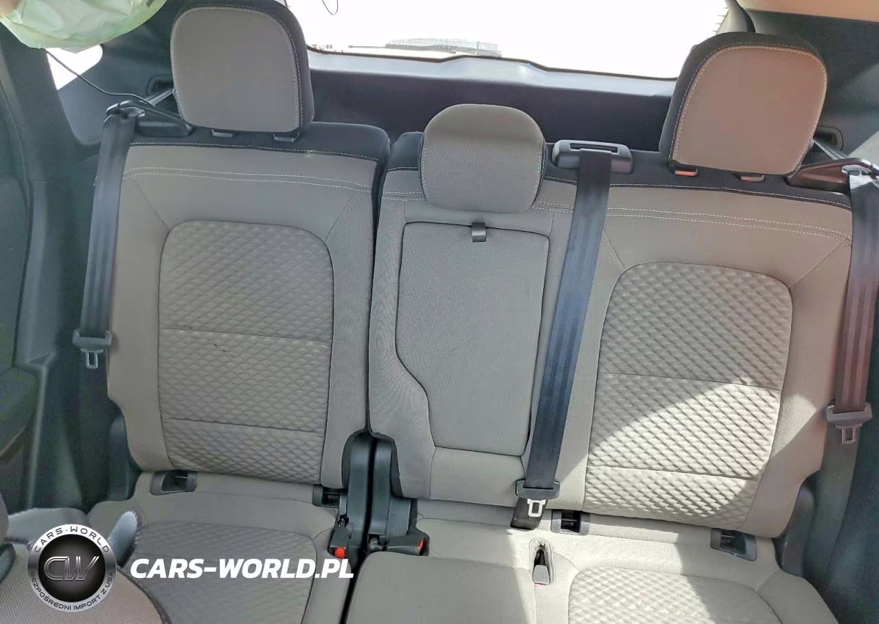 2020 Ford Escape Se VIN:1FMCU0G61LUB02301 - 10