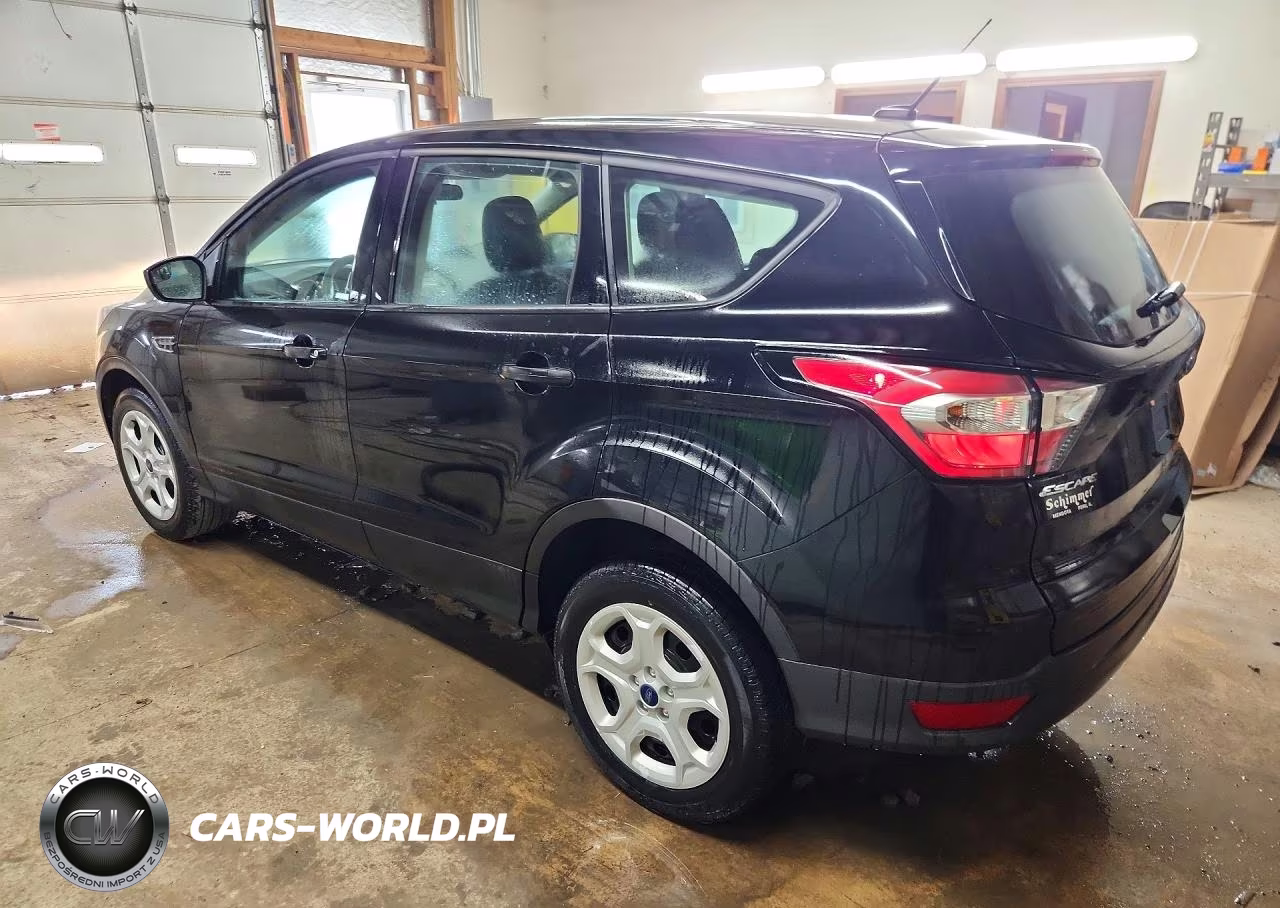 2018 Ford Escape S VIN:1FMCU0F74JUD01589 - 2