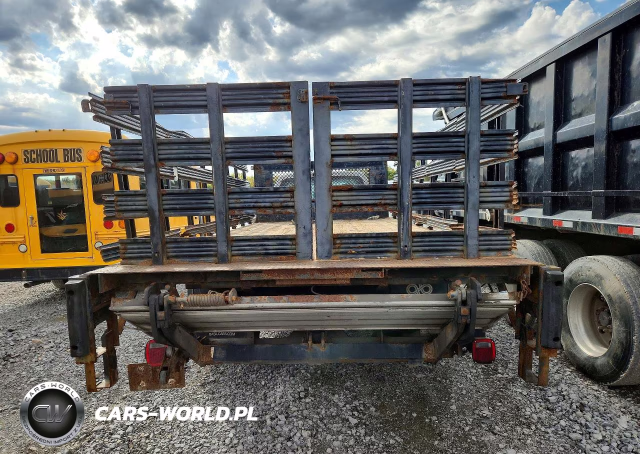 2016 Ford F550 Super Duty VIN:1FDUF5GT1GEA85758 - 6
