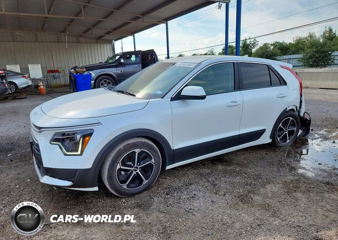 2026 Kia Niro Lx VIN:KNDCP3LE9T5362787 - 1