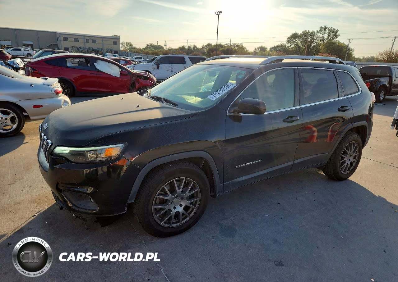 2019 Jeep Cherokee Latitude