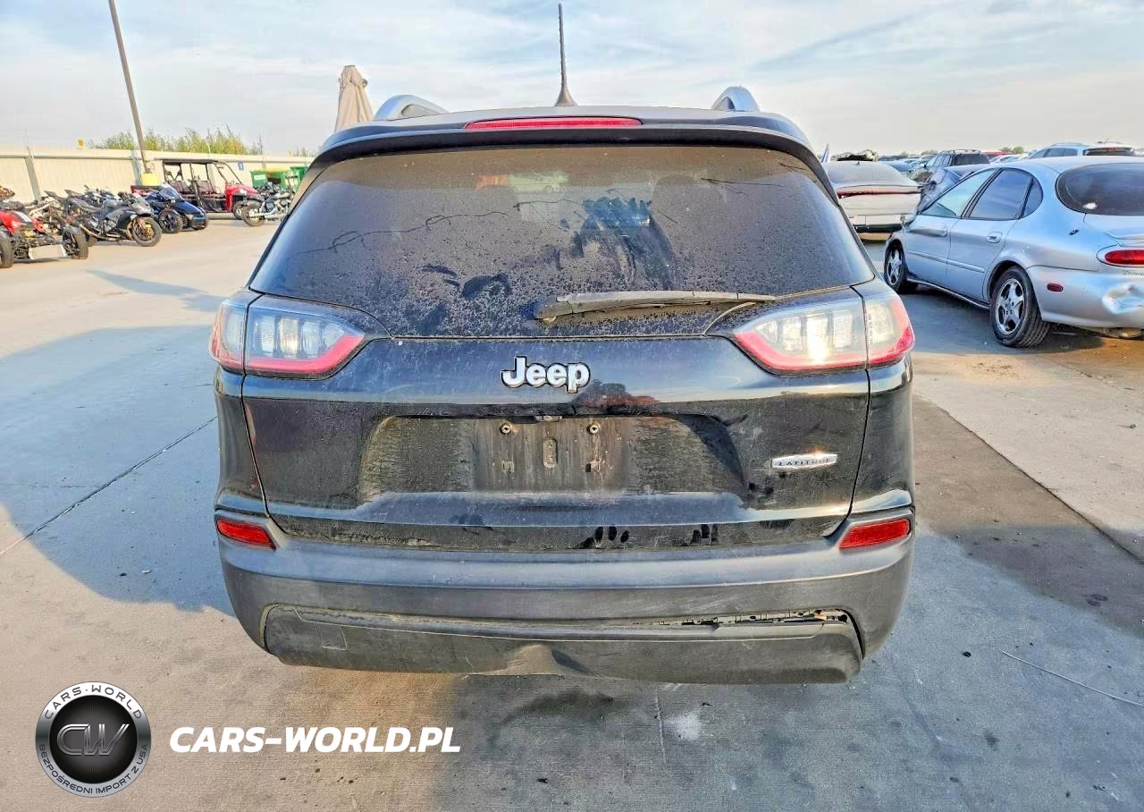 2019 Jeep Cherokee Latitude VIN:1C4PJLCB0KD164550 - 6