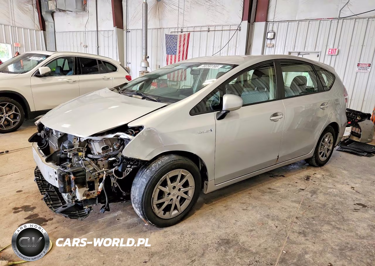 2015 Toyota Prius V Three