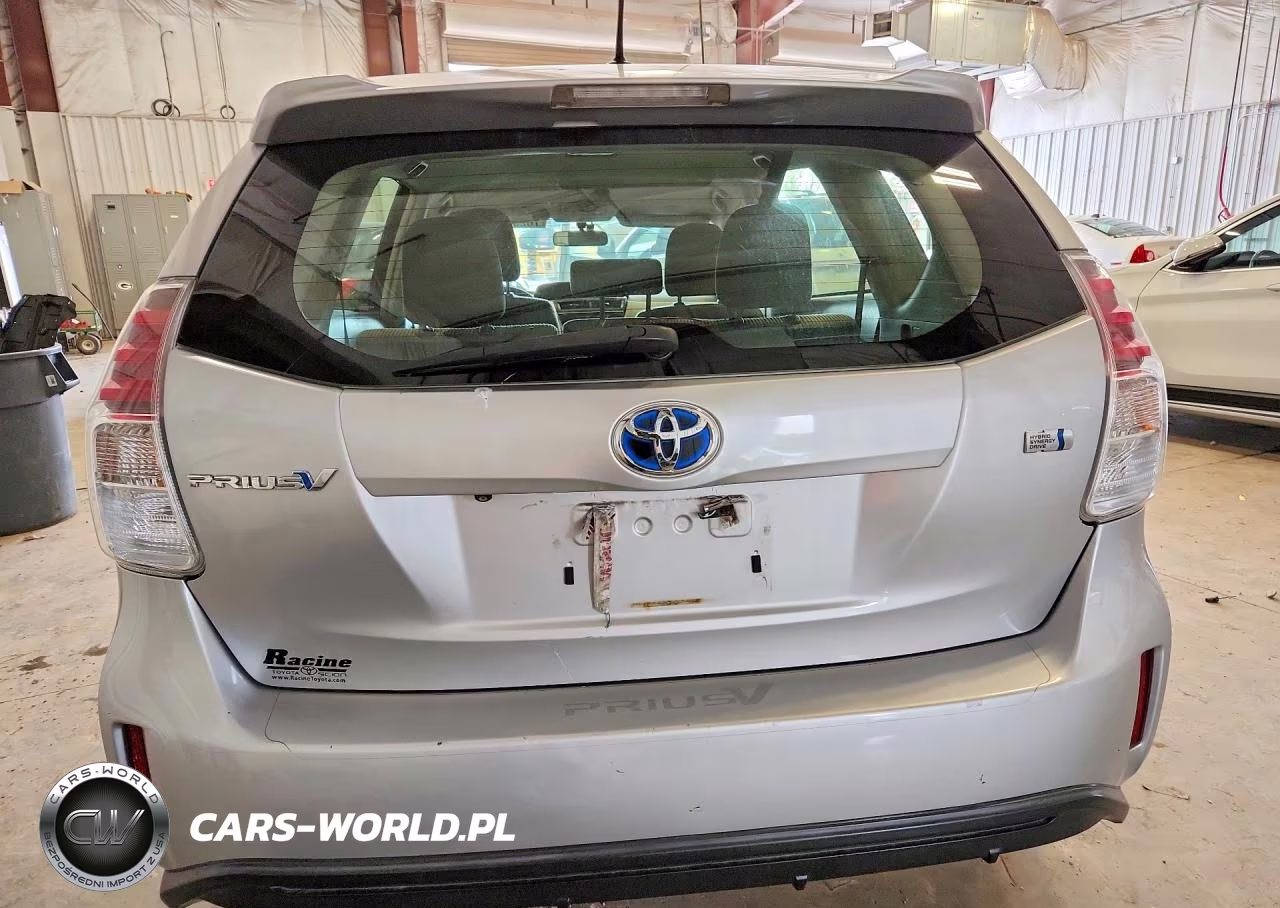 2015 Toyota Prius V Three VIN:JTDZN3EUXFJ032981 - 6
