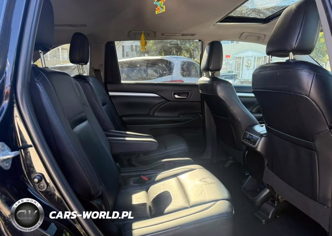 2019 Toyota Highlander Xle VIN:5TDJZRFH7KS980614 - 11