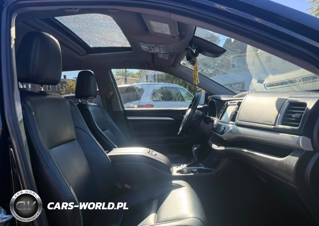 2019 Toyota Highlander Xle VIN:5TDJZRFH7KS980614 - 7