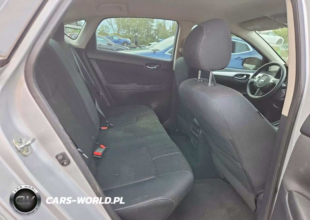 2018 Nissan Sentra S VIN:3N1AB7AP0JY281410 - 10