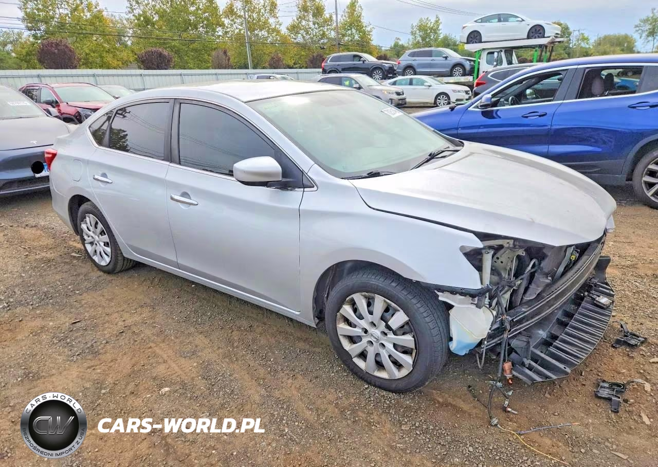2018 Nissan Sentra S VIN:3N1AB7AP0JY281410 - 4