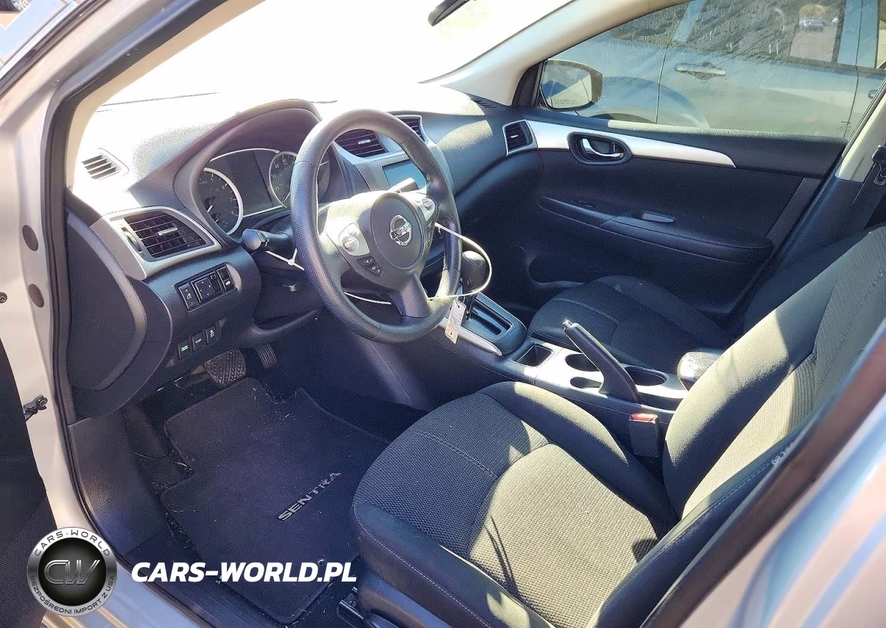 2018 Nissan Sentra S VIN:3N1AB7AP0JY281410 - 7