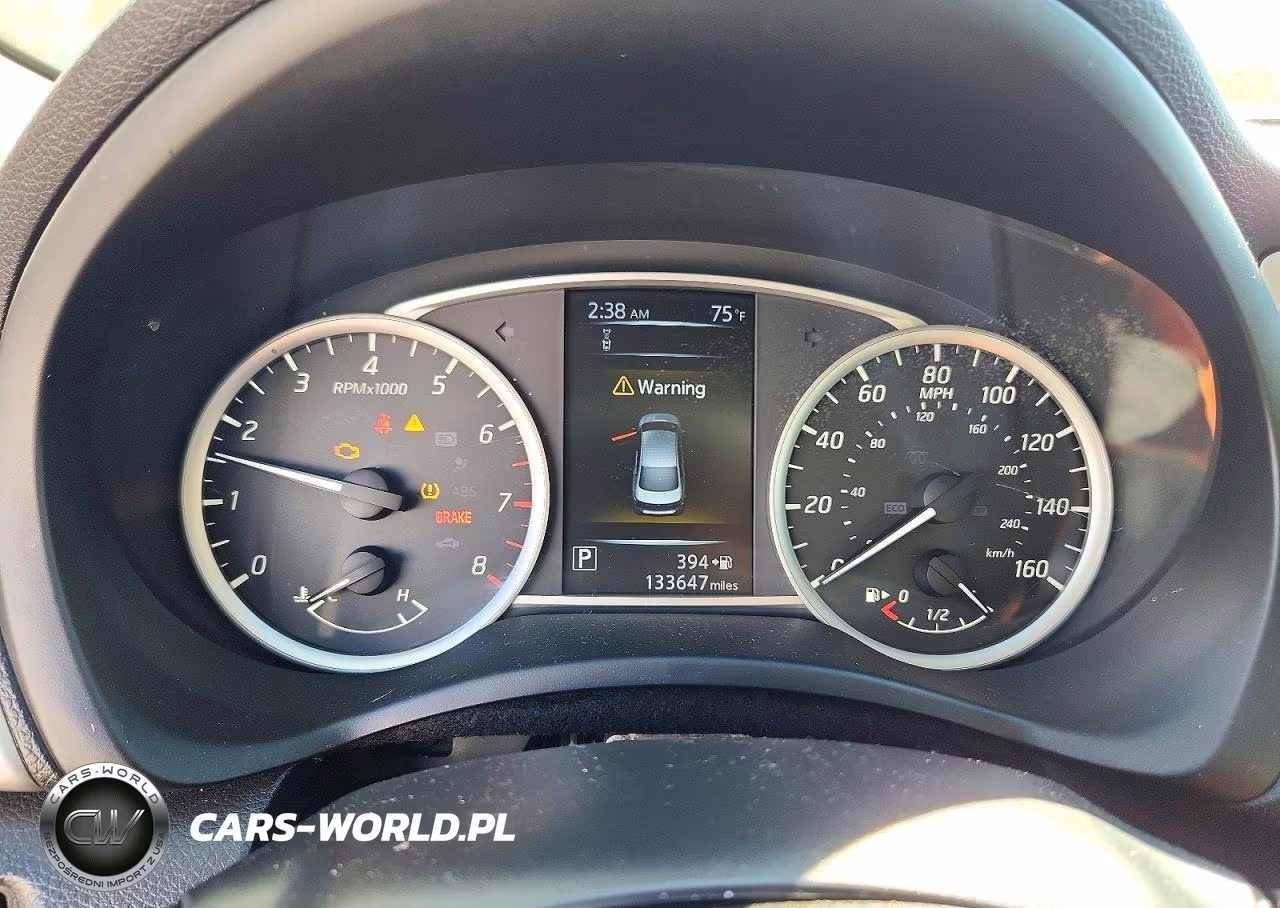 2018 Nissan Sentra S VIN:3N1AB7AP0JY281410 - 9