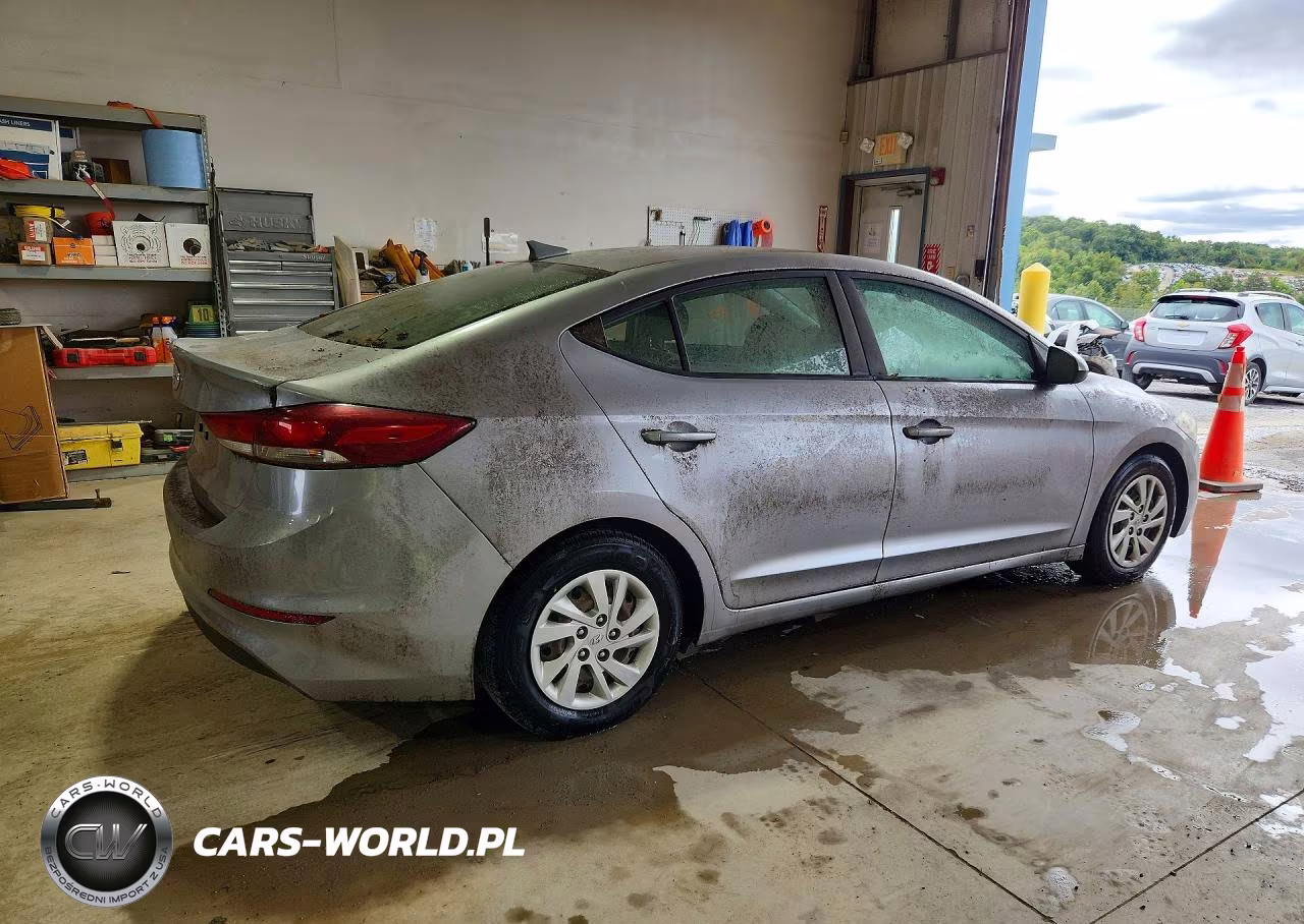 2017 Hyundai Elantra Se VIN:5NPD74LFXHH100738 - 3