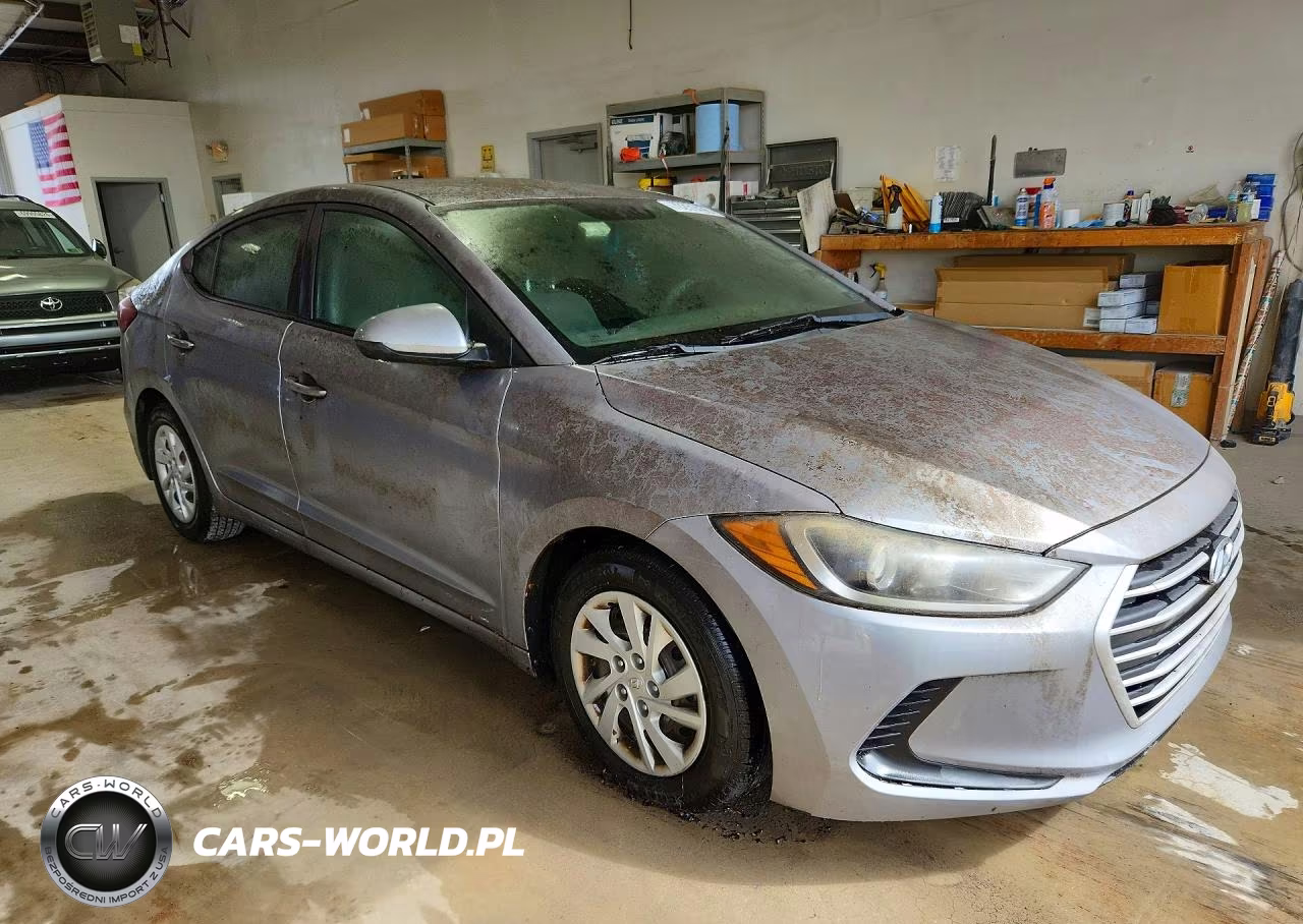 2017 Hyundai Elantra Se VIN:5NPD74LFXHH100738 - 4