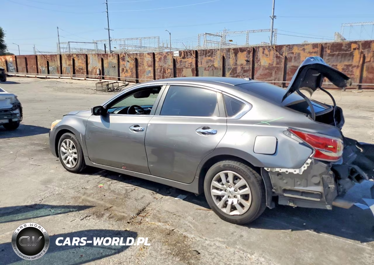 2015 Nissan Altima 2.5 VIN:1N4AL3APXFN889657 - 2