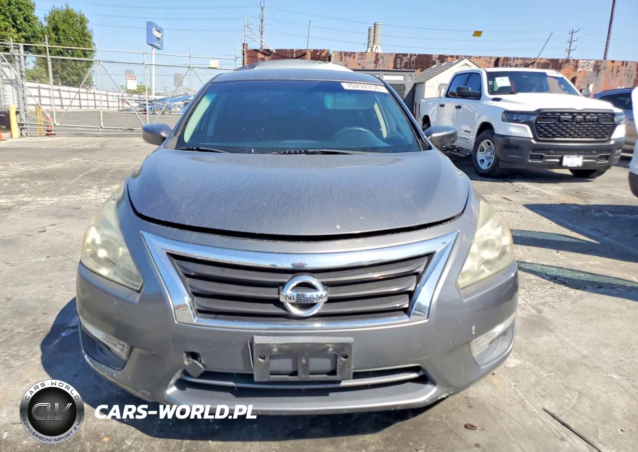 2015 Nissan Altima 2.5 VIN:1N4AL3APXFN889657 - 5