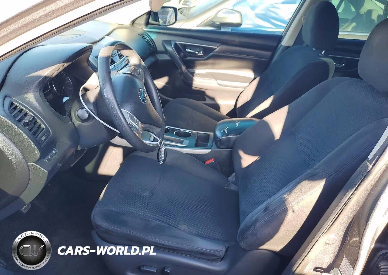2015 Nissan Altima 2.5 VIN:1N4AL3APXFN889657 - 7