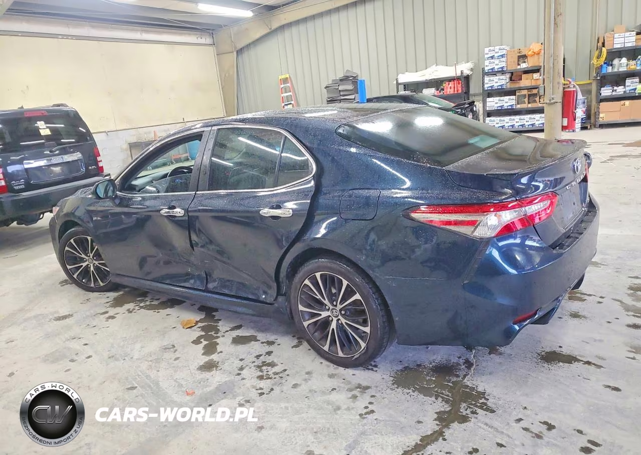 2018 Toyota Camry Se VIN:4T1B11HK6JU581267 - 2