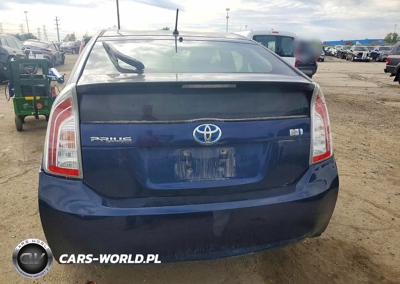 2012 Toyota Prius Two VIN:JTDKN3DU0C1537121 - 6