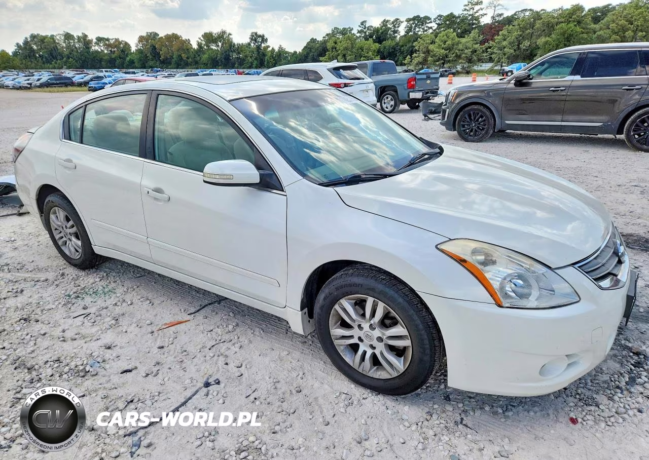 2010 Nissan Altima 2.5 VIN:1N4AL2AP9AN550892 - 4