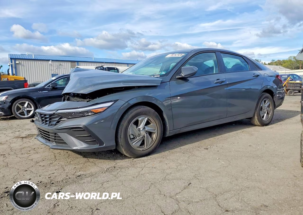 2026 Hyundai Elantra Se – zdjęcie 1 z 13
