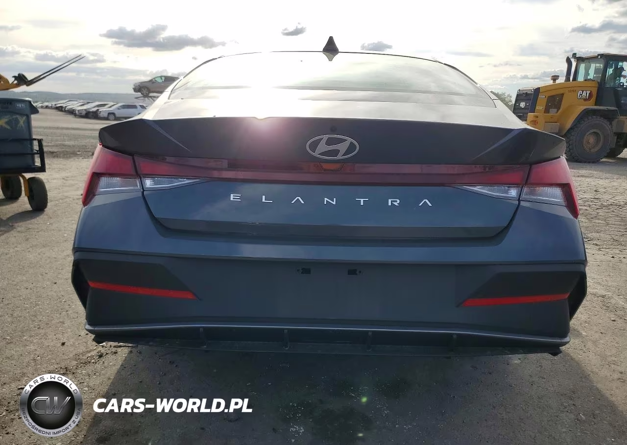 2026 Hyundai Elantra Se VIN:KMHLL4DG1TU115461 - 6