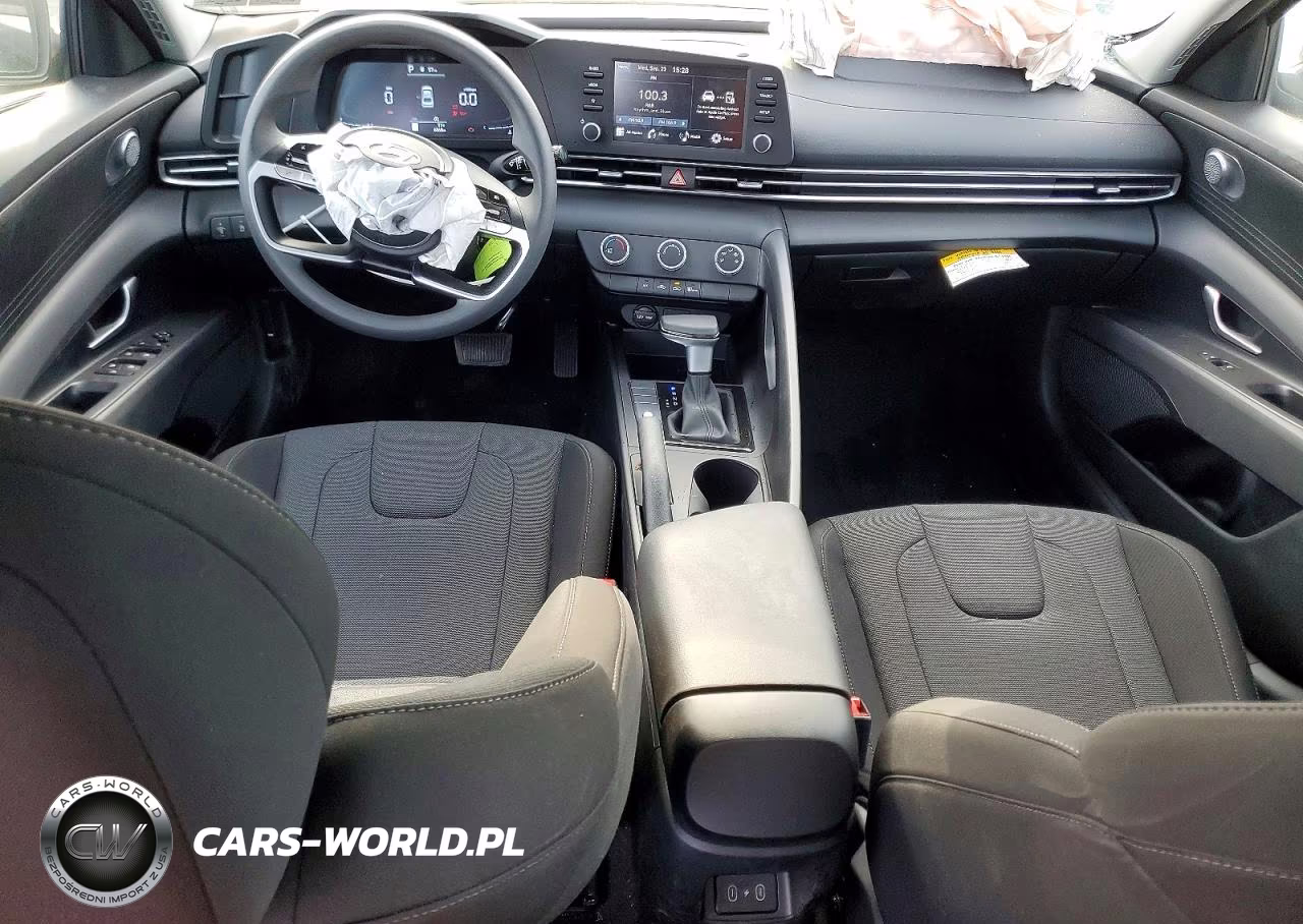 2026 Hyundai Elantra Se VIN:KMHLL4DG1TU115461 - 8