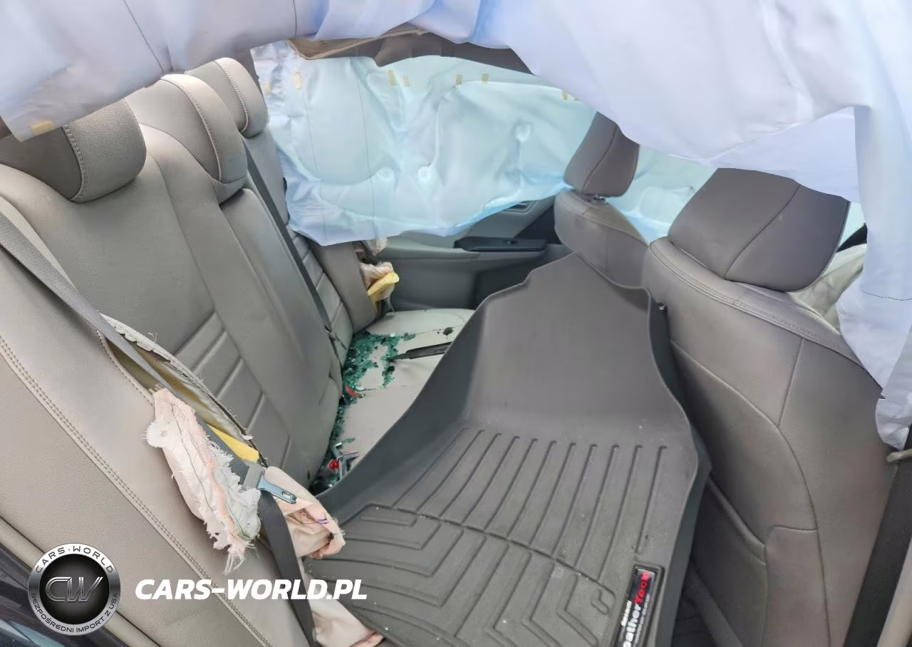 2015 Toyota Camry Xle VIN:4T1BF1FK4FU940515 - 10
