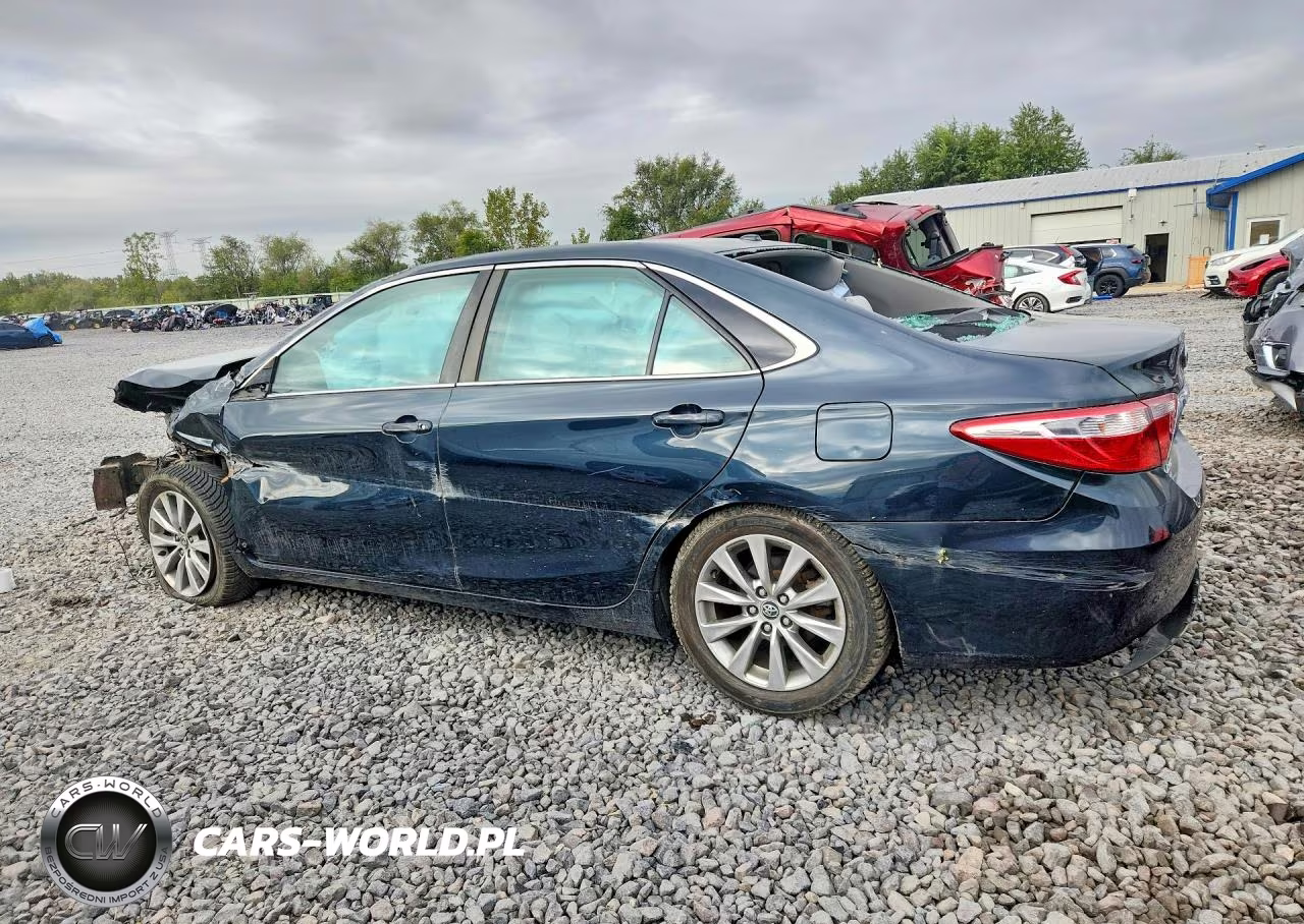 2015 Toyota Camry Xle VIN:4T1BF1FK4FU940515 - 2