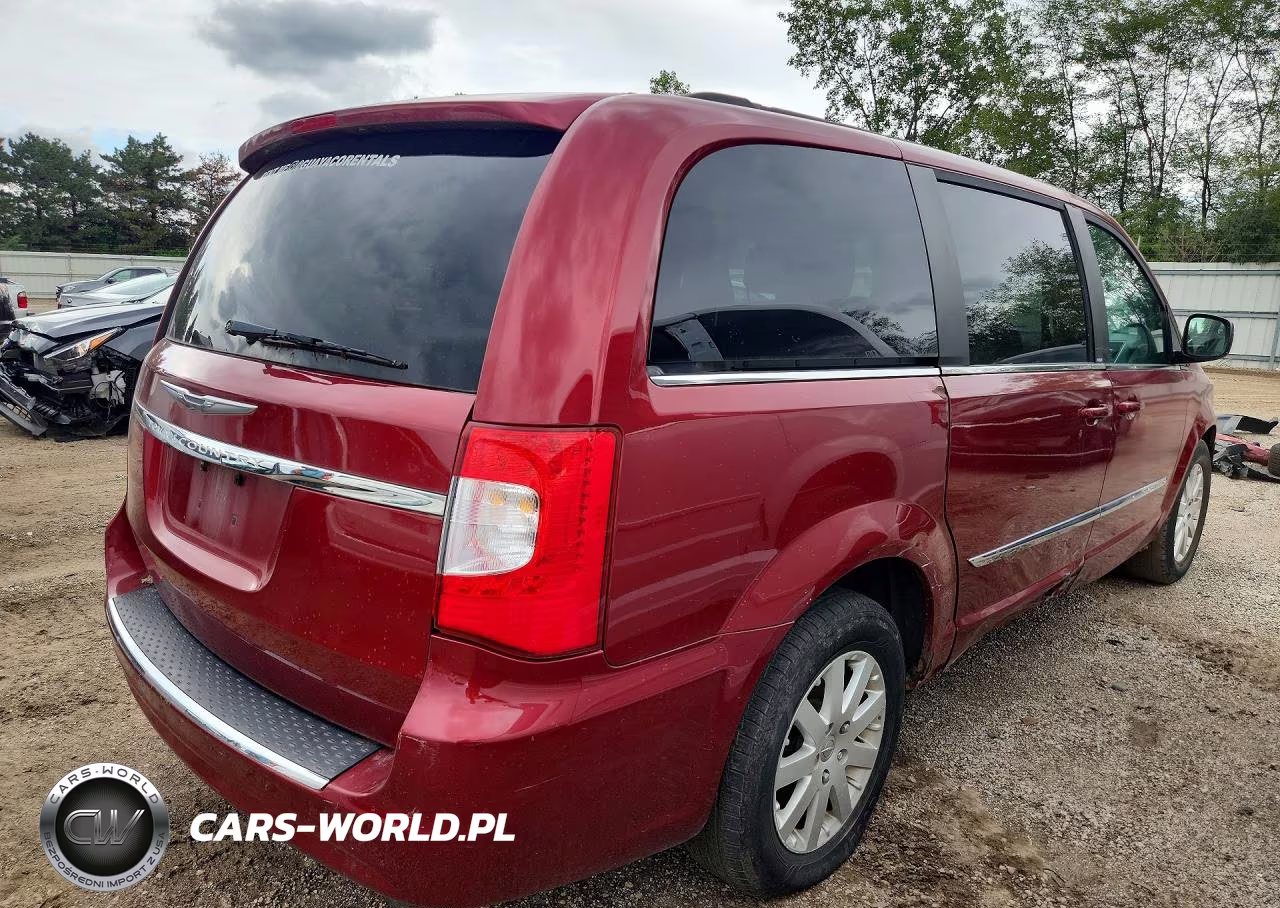 2014 Chrysler Town & Country Touring VIN:2C4RC1BGXER171317 - 3