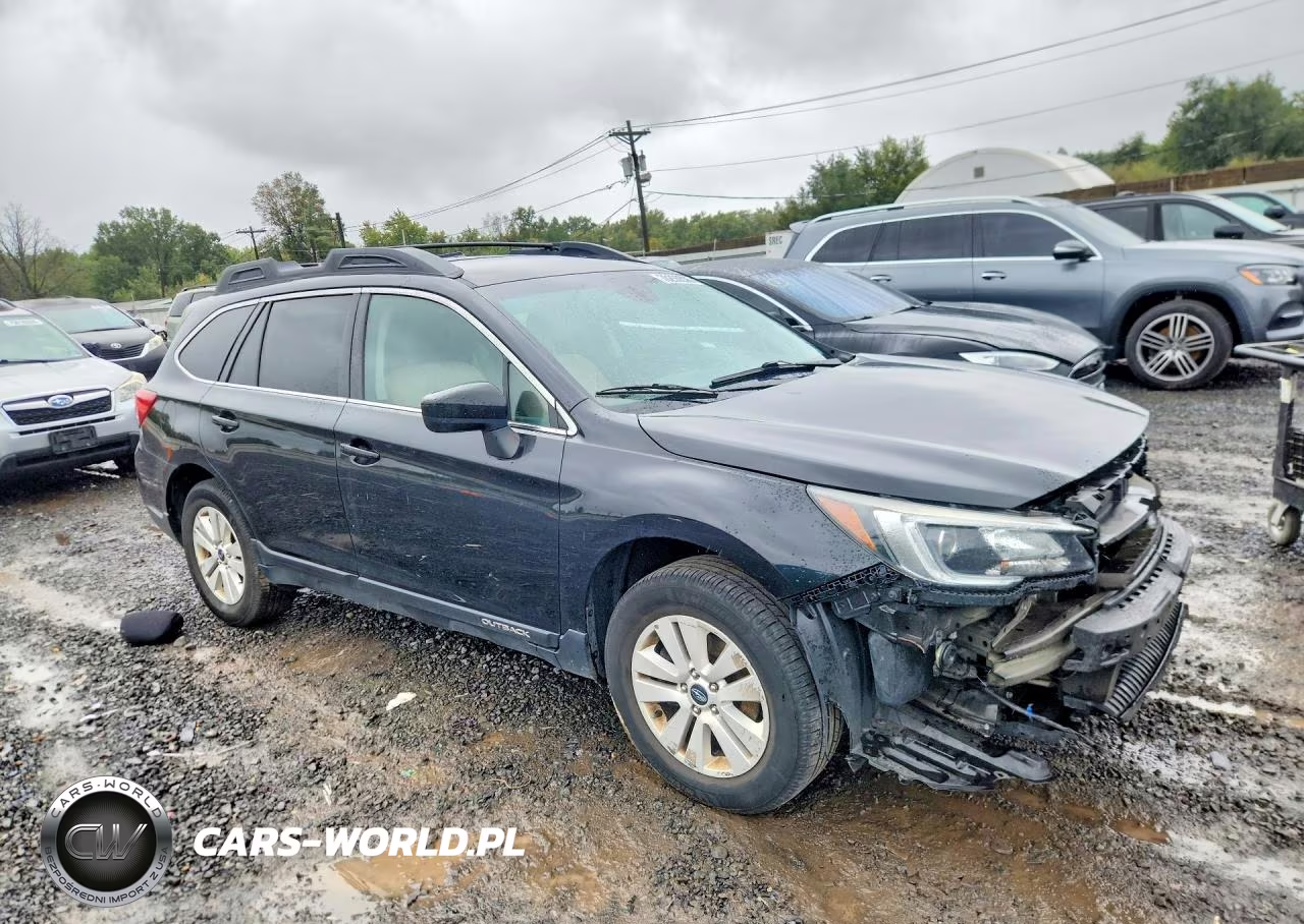 2019 Subaru Outback 2.5I Premium VIN:4S4BSAFC8K3264879 - 4