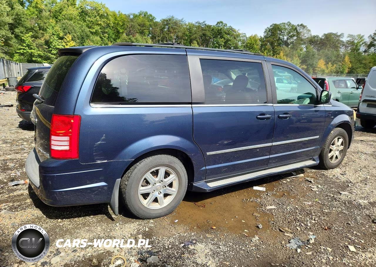 2009 Chrysler Town & Country Touring VIN:2A8HR54189R508494 - 3