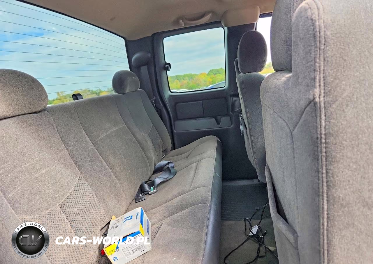 2005 Chevrolet Silverado K1500 VIN:1GCEK19Z05Z190568 - 10