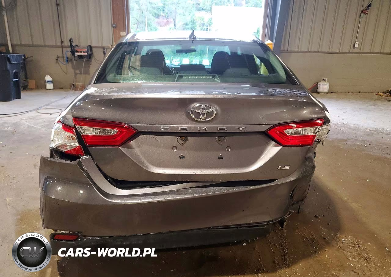 2020 Toyota Camry Le VIN:4T1C11AK8LU955301 - 6