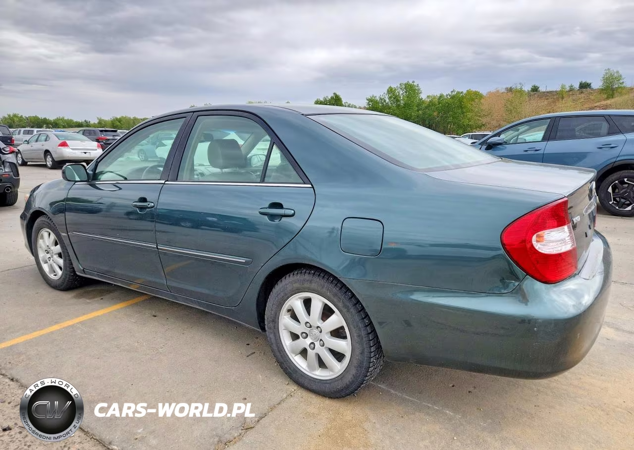 2004 Toyota Camry Xle VIN:4T1BE30K94U305570 - 2