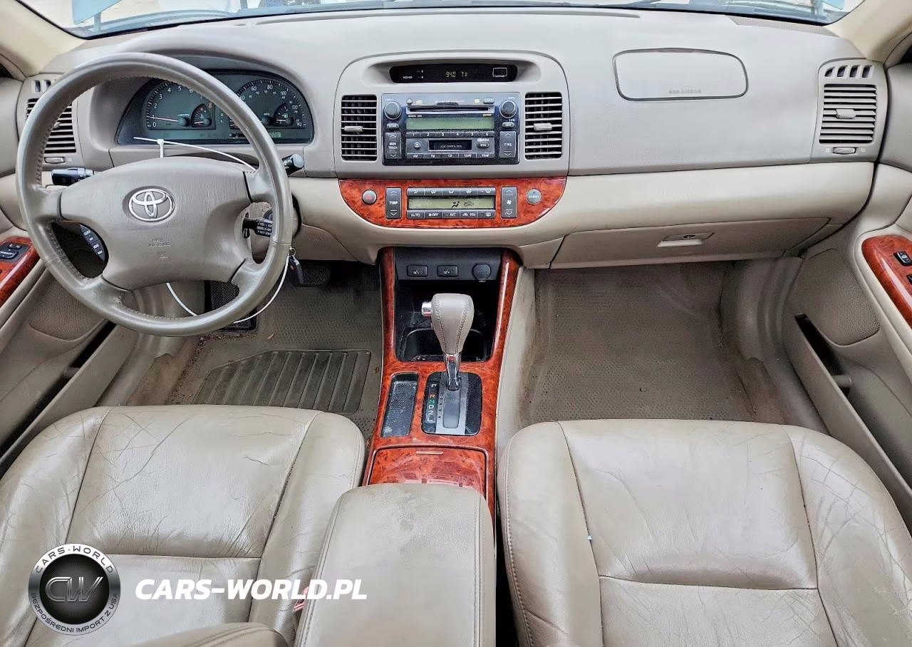 2004 Toyota Camry Xle VIN:4T1BE30K94U305570 - 8