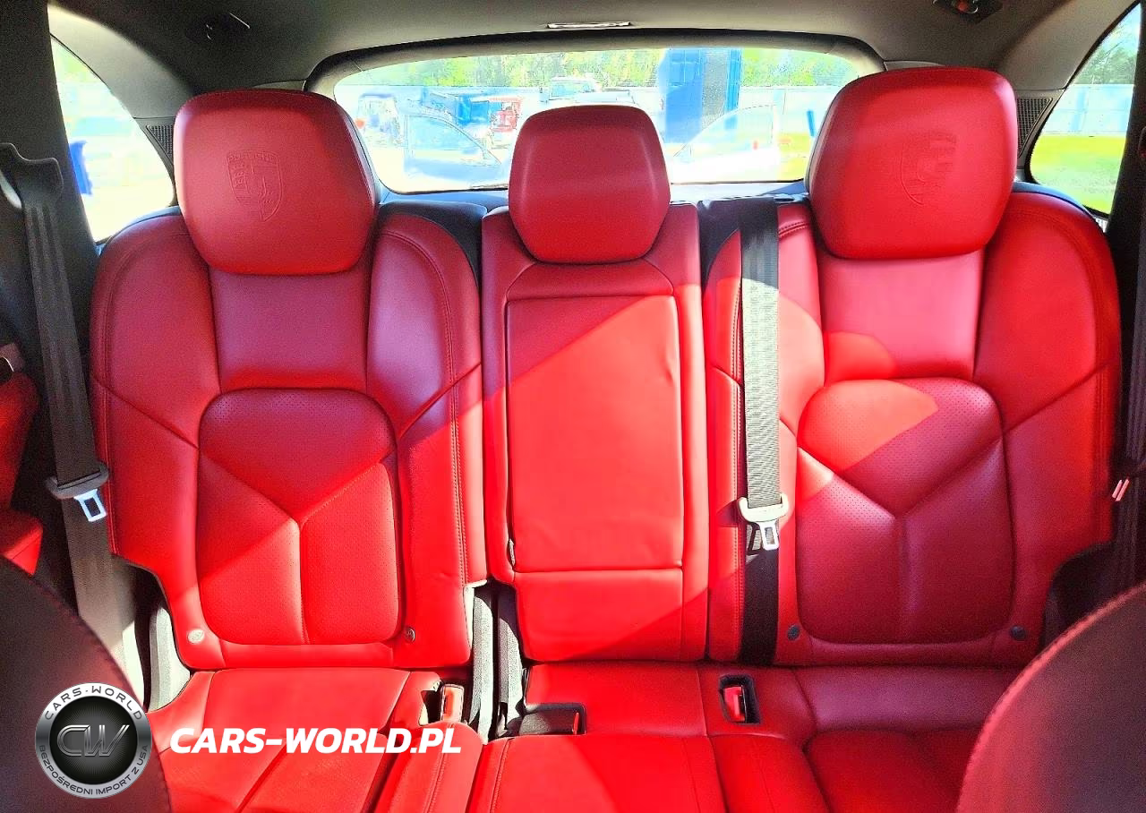 2018 Porsche Cayenne VIN:WP1AA2A23JKA06005 - 10