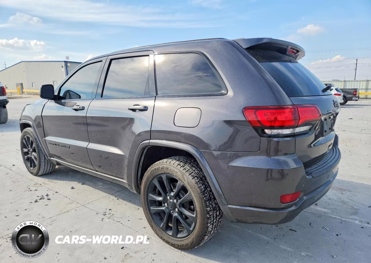 2020 Jeep Grand Cherokee Laredo VIN:1C4RJEAG9LC429881 - 2