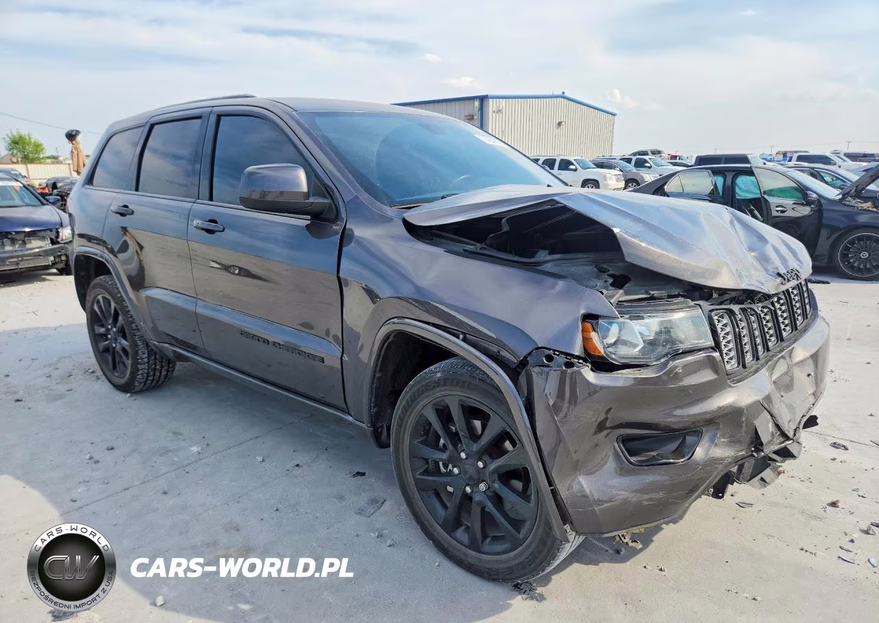 2020 Jeep Grand Cherokee Laredo VIN:1C4RJEAG9LC429881 - 4