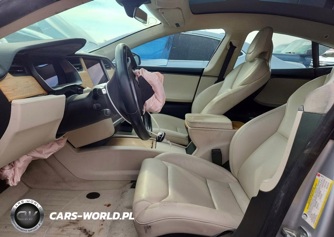 2018 Tesla Model S VIN:5YJSA1E28JF260784 - 7