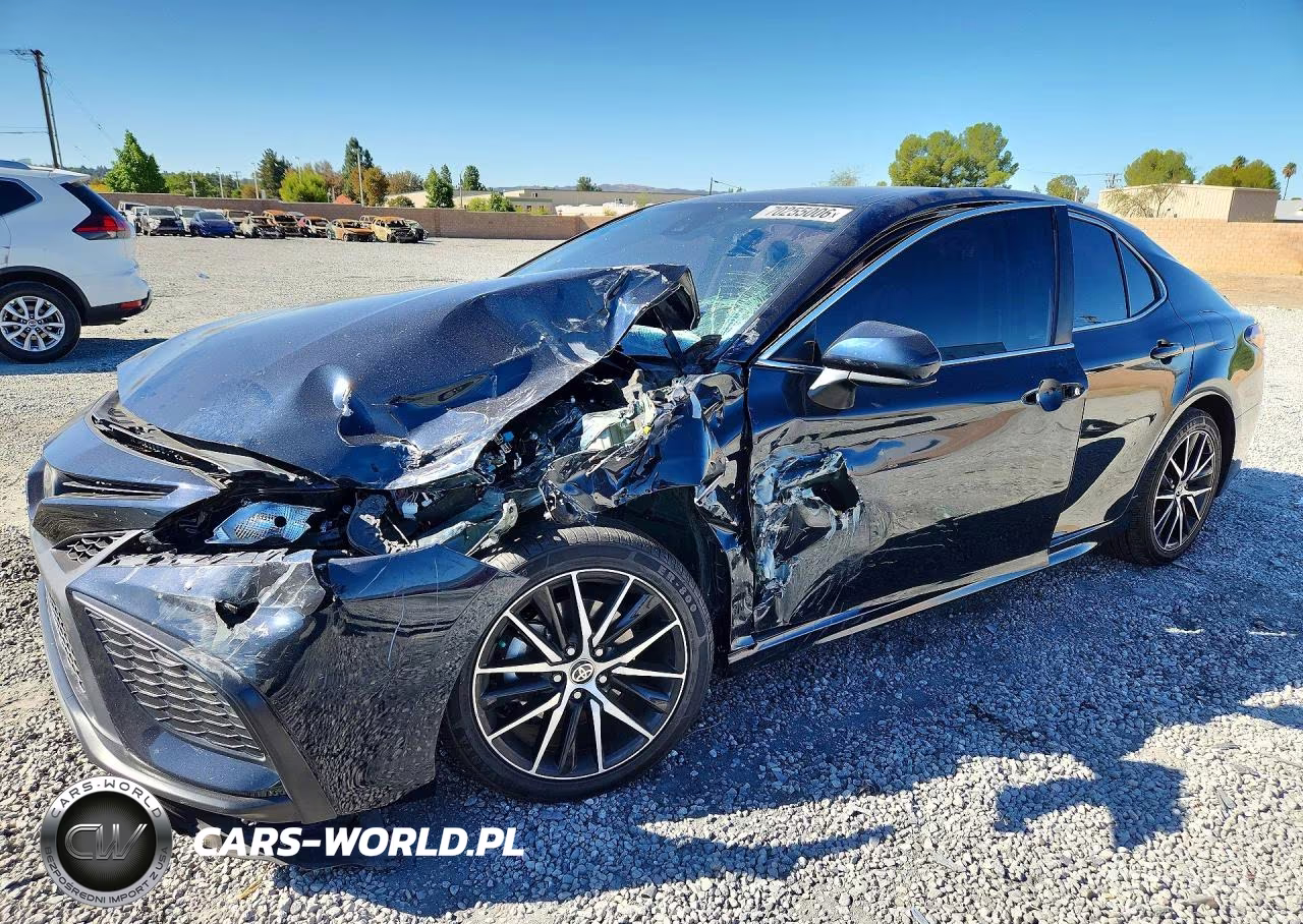 2021 Toyota Camry Se