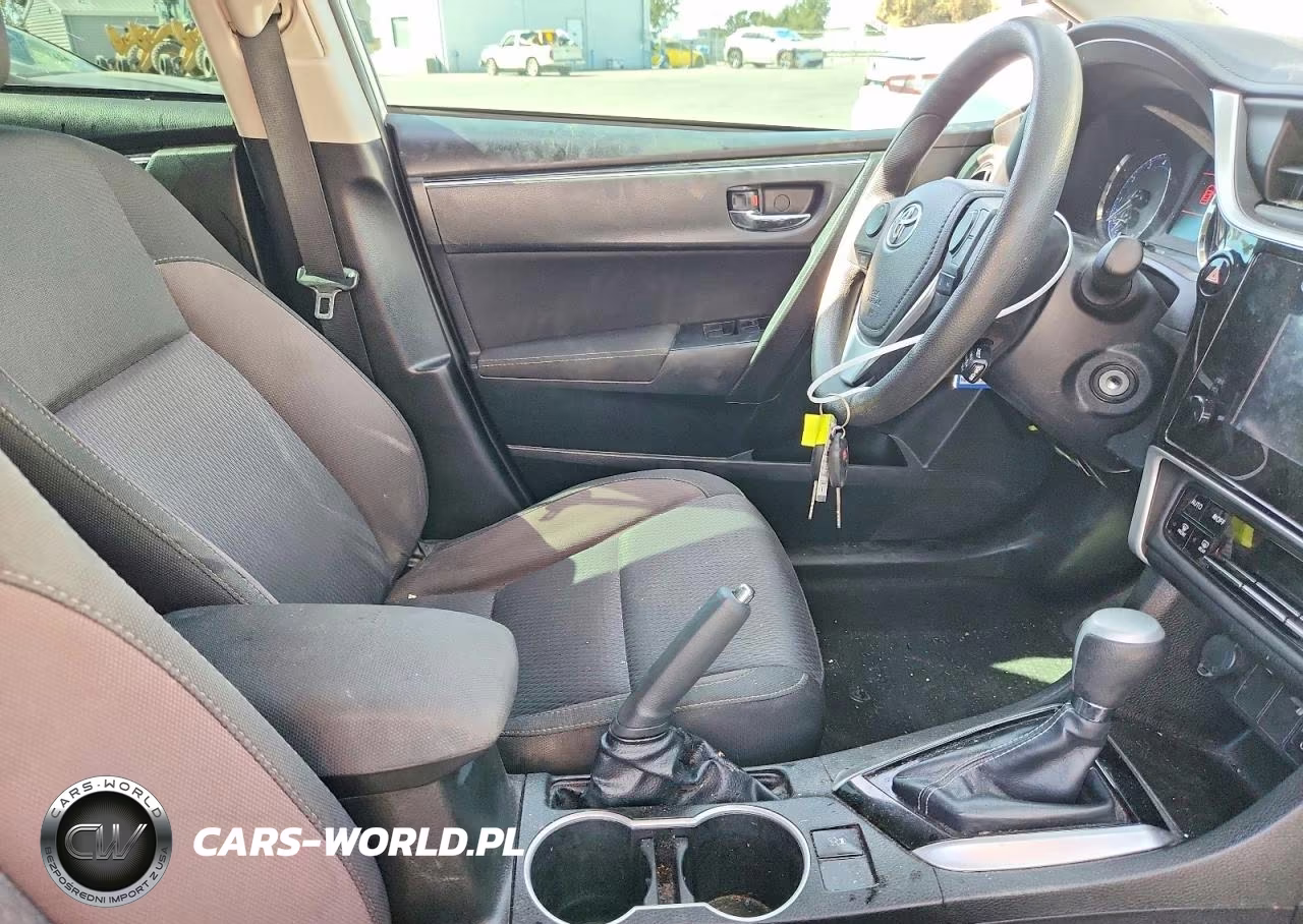2019 Toyota Corolla Le VIN:5YFBURHEXKP877850 - 7