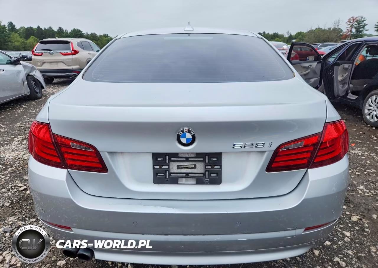 2013 BMW 528 I VIN:WBAXG5C5XDD233202 - 6