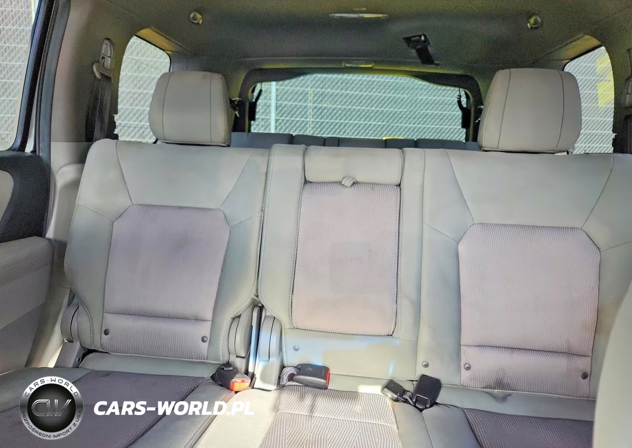 2012 Honda Pilot Ex VIN:5FNYF4H47CB008697 - 10