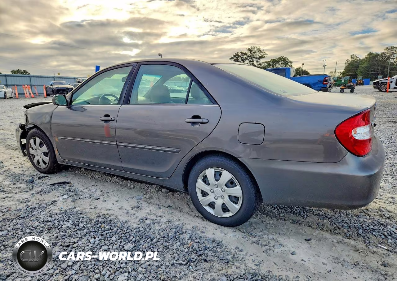 2004 Toyota Camry Xle VIN:4T1BE30K84U793717 - 2